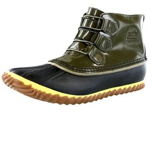 Sorel women’s Rain Boots - Black, Olive, and Yellow